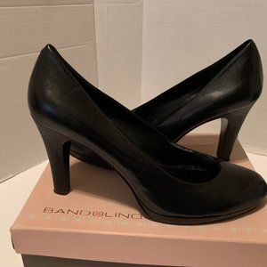 Bandalino Leather  Black heels
